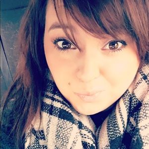 Meet your Posher, Tonya